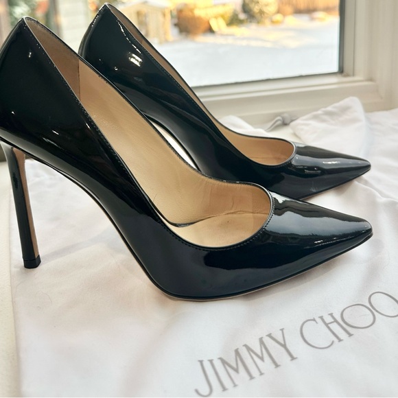 Jimmy Choo black, patent leather, stiletto heel pumps, 4 inch heels - Picture 2 of 16